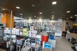 Shop 440 sq.m for sale