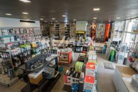 Shop 440 sq.m for sale