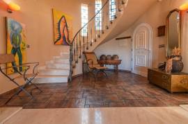 listing listing