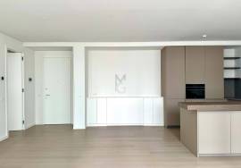 T1 with terrace for rent by the Tagus River T1 with terrace for rent by the Tagus River