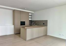 T1 with terrace for rent by the Tagus River T1 with terrace for rent by the Tagus River