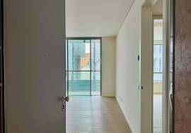 T1 with terrace for rent by the Tagus River T1 with terrace for rent by the Tagus River