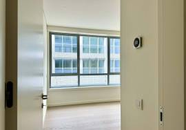 T1 with terrace for rent by the Tagus River T1 with terrace for rent by the Tagus River
