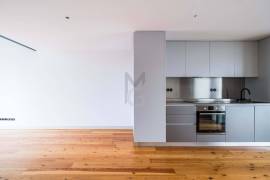 1+1 Bedroom Duplex Apartment in Intendente with Balcony 1+1 Bedroom Duplex Apartment in Intendente with Balcony