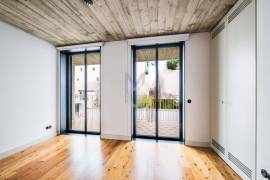 1+1 Bedroom Duplex Apartment in Intendente with Balcony 1+1 Bedroom Duplex Apartment in Intendente with Balcony