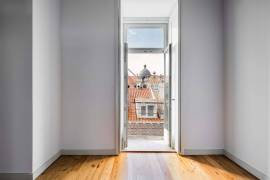 1+1 Bedroom Duplex Apartment in Intendente with Balcony 1+1 Bedroom Duplex Apartment in Intendente with Balcony
