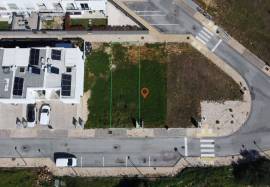 The perfect plot for your new home