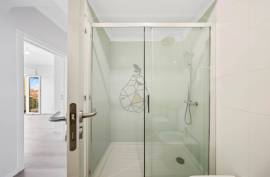 Fully refurbished central 3 bedroom apartment with 2 bathrooms in Portimão