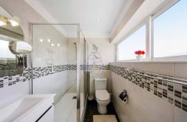 1 Bedroom Apartment with Garage and Pool in the Heart of Praia da Rocha