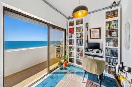 Duplex 4‑Bedroom Apartment on the First Line of Praia da Rocha | Sea and River View