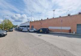 Box garage for annual rental in Portimão