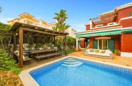 Stunning 5 bedroom villa with pool in Alvor - Vau Stunning 5 bedroom villa with pool in Alvor - Vau