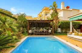 Stunning 5 bedroom villa with pool in Alvor - Vau Stunning 5 bedroom villa with pool in Alvor - Vau