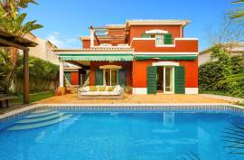 Stunning 5 bedroom villa with pool in Alvor - Vau Stunning 5 bedroom villa with pool in Alvor - Vau