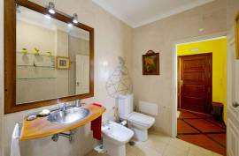 Stunning 5 bedroom villa with pool in Alvor - Vau Stunning 5 bedroom villa with pool in Alvor - Vau