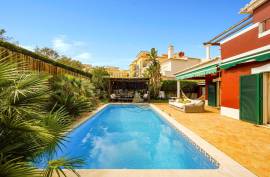 Stunning 5 bedroom villa with pool in Alvor - Vau Stunning 5 bedroom villa with pool in Alvor - Vau