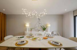 Unique opportunity - Luxury 5 bedroom apartment in Portimão