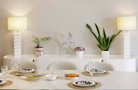 Unique opportunity - Luxury 5 bedroom apartment in Portimão