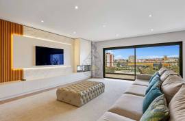 Unique opportunity - Luxury 5 bedroom apartment in Portimão