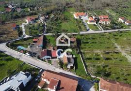 Single-story house with land in Chão de Couce - Ansião