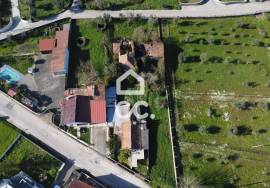 Single-story house with land in Chão de Couce - Ansião