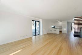 Moradia T3 Contemporânea em Cascais