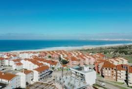 Apartamento T2 com Rooftop a 200m da Praia da Consolação