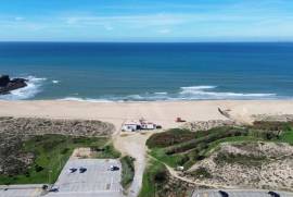 T2 Novo a 2 Minutos da Praia da Consolação com Varanda