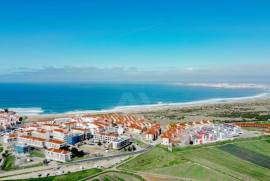 T3 Novo a 200m da Praia da Consolação com Piscina com Vista Mar