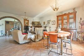 Property with breathtaking vistas