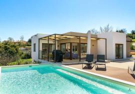 Detached villa T1 + 2 with pool in the Pestana Valley Nature Village - Ferragudo