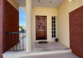 Office 10m exit A5 - Cascais