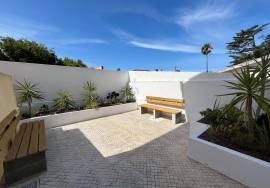 OFFICE 10 MINUTES EXIT A5 - CASCAIS