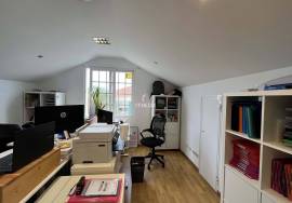 OFFICE 10 MINUTES EXIT A5 - CASCAIS