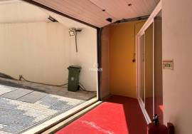 WAREHOUSE 65M2 10 minutes exit A5