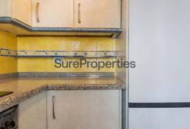 Village house with 4 bedrooms and terrace in Algarrobo village.