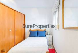 Village house with 4 bedrooms and terrace in Algarrobo village.