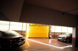 Garage space in Malaga center, south perchel.