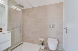 3-Bedroom Duplex Apartment, Fully Renovated, in the Historic Centre of Cascais