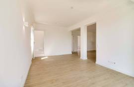 3-Bedroom Duplex Apartment, Fully Renovated, in the Historic Centre of Cascais
