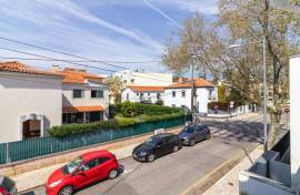 3-Bedroom Duplex Apartment, Fully Renovated, in the Historic Centre of Cascais