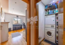 4+3 Bedroom Villa with Pool, Basement Apartment and Sea View for Sale in Olhão, Algarve