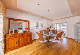 4+3 Bedroom Villa with Pool, Basement Apartment and Sea View for Sale in Olhão, Algarve