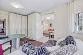 Beautiful 3+ bedroom villa with pool, guest annex,  double garage, lake, fab sea views, garden house. Moncarapacho
