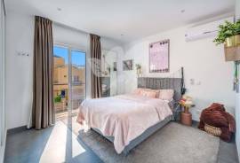 Contemporary 4 bedroom villa, perfect for families and second home buyers. Tavira