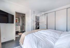 Contemporary 4 bedroom villa, perfect for families and second home buyers. Tavira