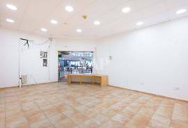 Commercial Store for Sale at Quinta Shopping – 44m² | Quinta do Lago