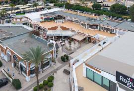 17m² storage room at Quinta Shopping – Support Space for Stores | Quinta do Lago