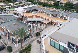 Commercial Store at Quinta Shopping – 44m² | For Anual Rental | Quinta do Lago