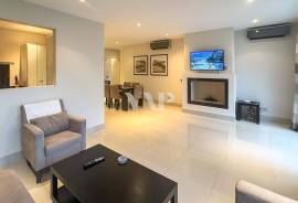 Luxury 2-Bedroom Apartment with Pool View in Pine Hills, Vila Sol – Vilamoura